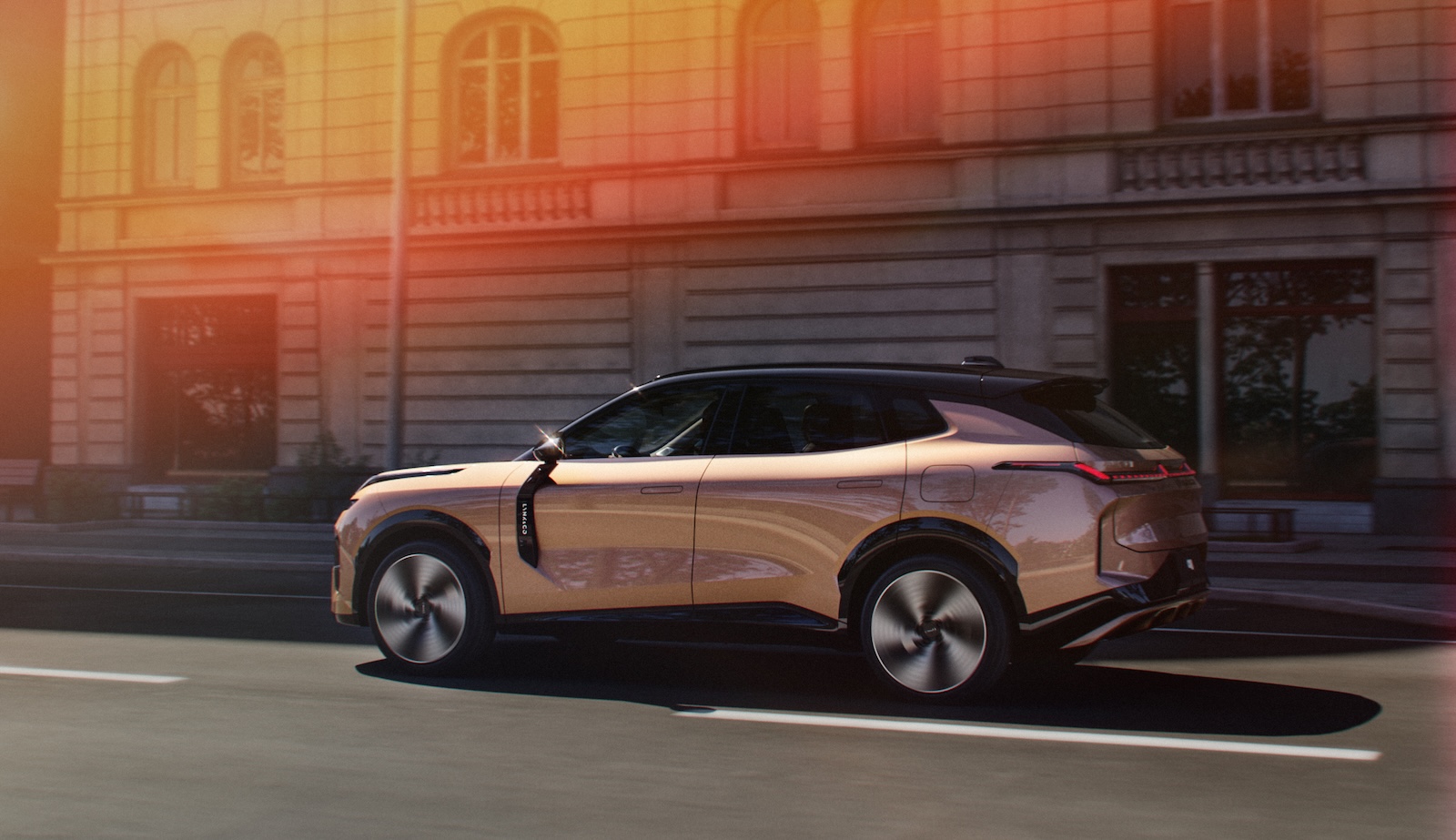 Lynk & Co 08
